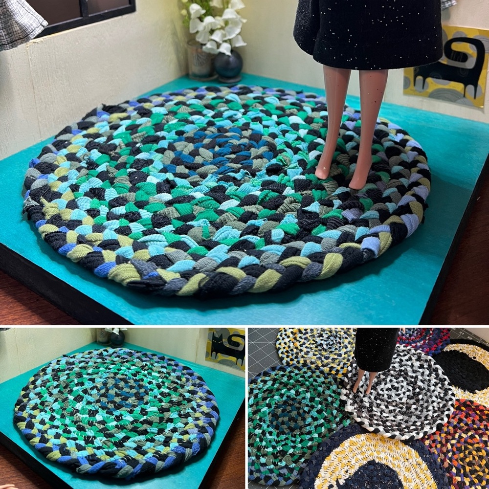 Mini Rug - 9” Diameter - Barbie Dollhouse